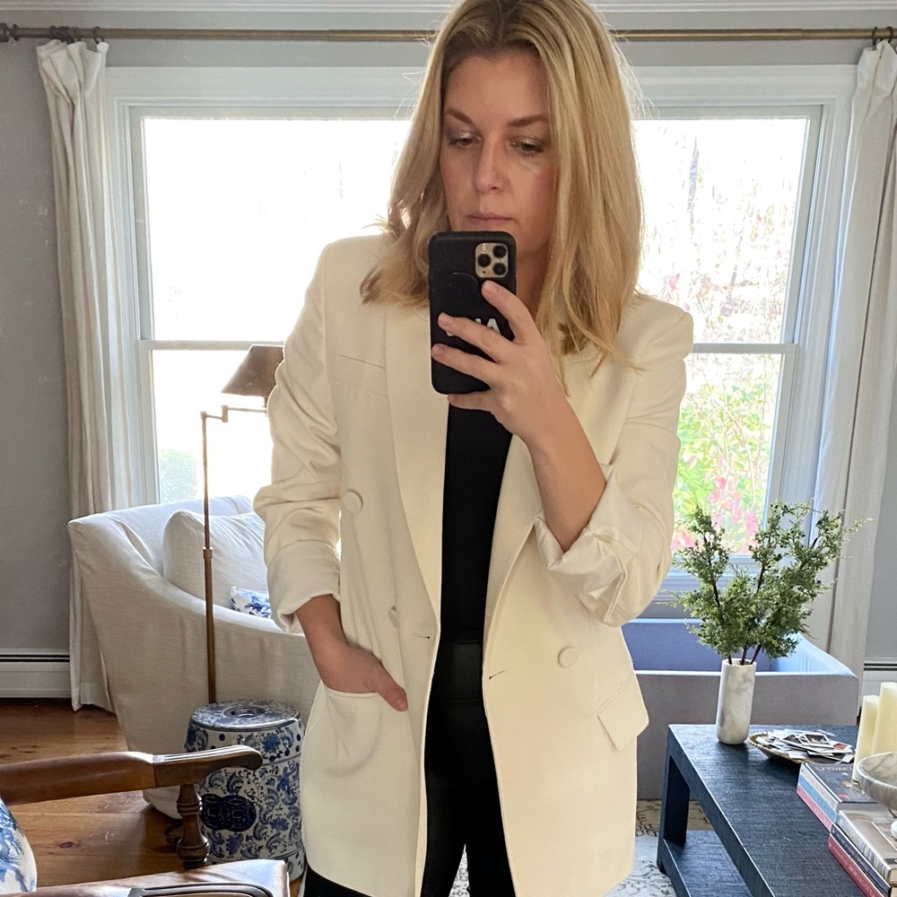 Meet your Posher, Ally